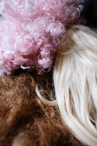 7 Things To Consider Before You Buy a Headband Wig